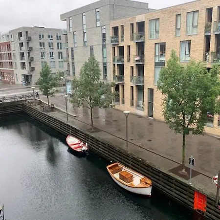 In The Heart Of With Beautiful Canal View